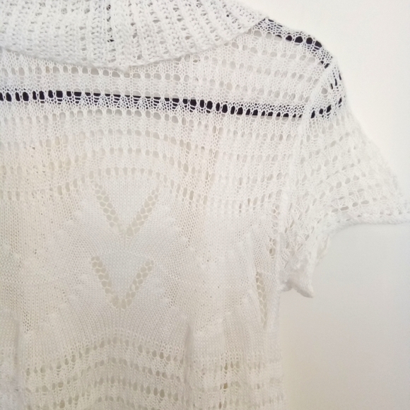 Rue 21 Ruffled Edge Open Knit Cocoon Sweater - Picture 5 of 13